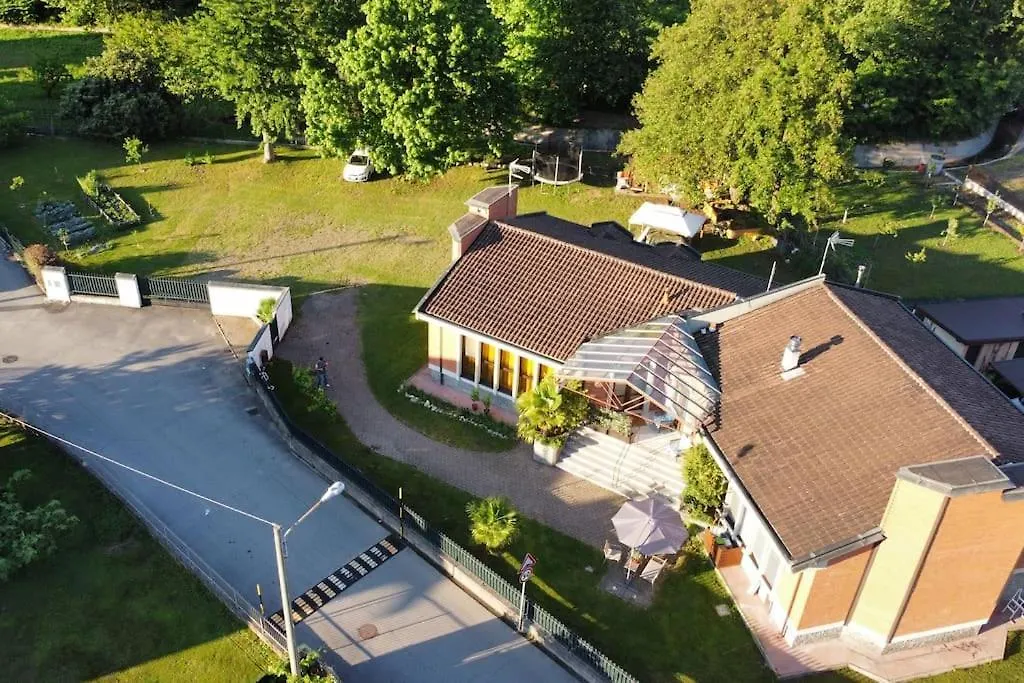 Holiday home Casa Vacanze Lilly Germignaga